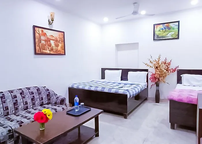 Hotel Jerry Residency