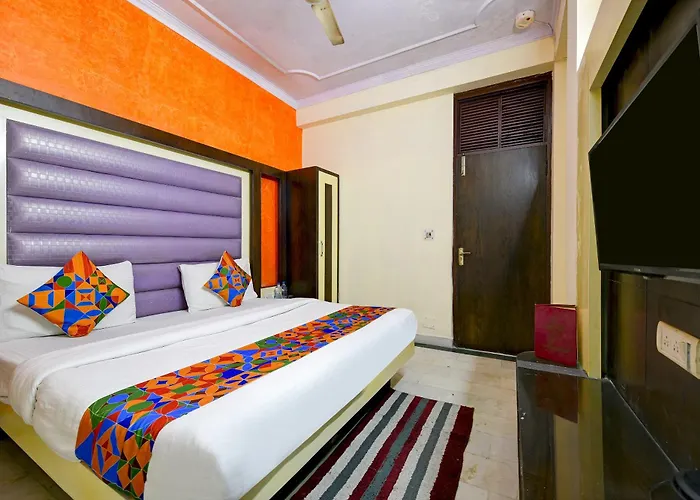 Vedant Deluxe By Singh Residency