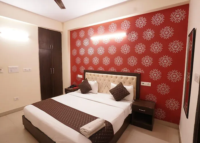 Hotel Tourist Palace