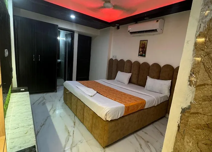 Hotel Malviya Nagar