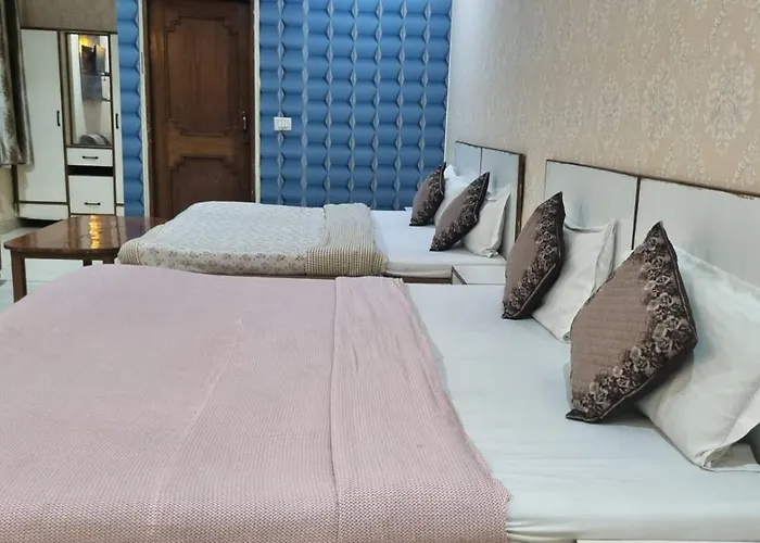 Hotel Swapnil International