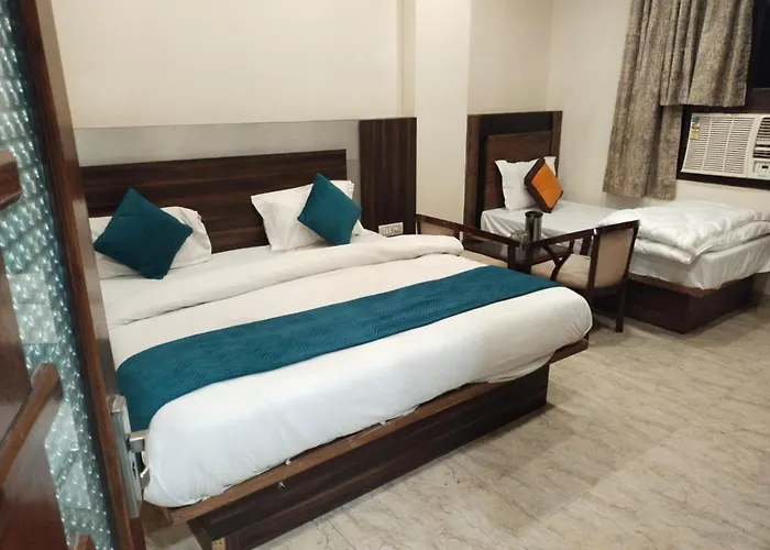 Hotel Lav Kush Deluxe At Paharganj