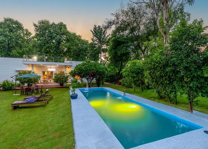Alaya Stays 3 Bhk Pet Friendly With Pvt Pool - Daffodil