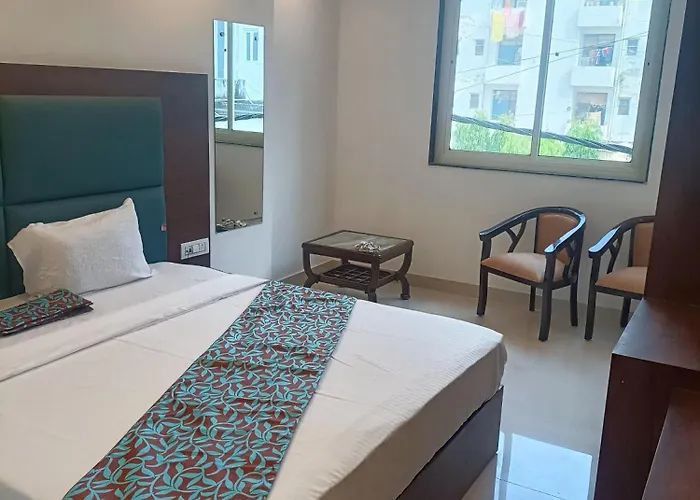 Hotel Blue Near Delhi Airport