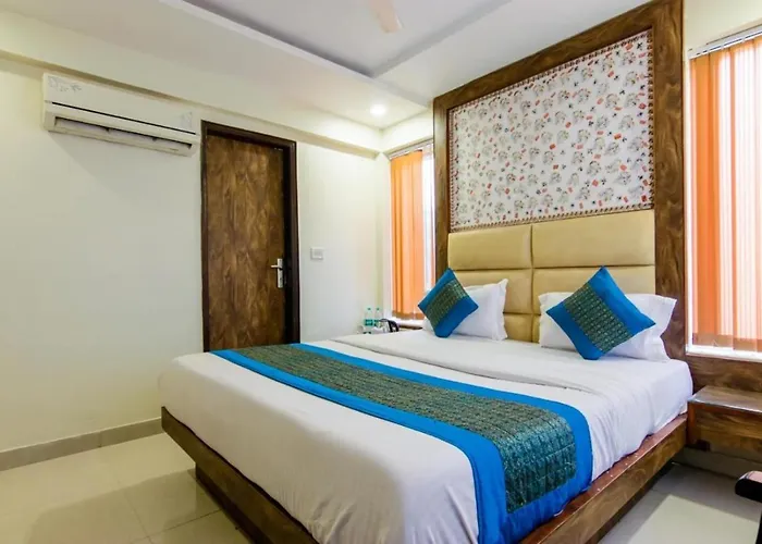 Hotel Baba Residency Near New Delhi Railway Station