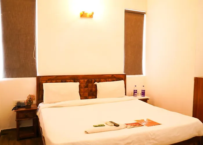 Hotel Lagoon - Opp Select City Mall