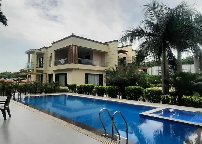 Bliss Farmstay In Chattarpur By Especial Rentals