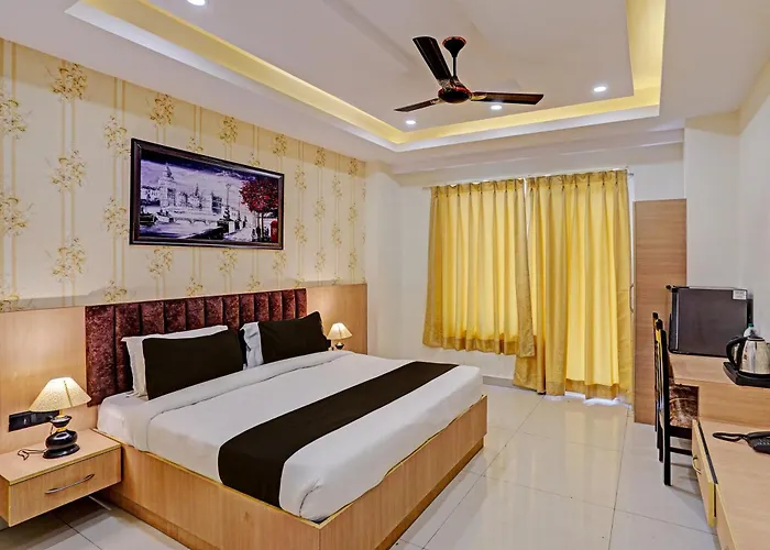 Hotel Prime Plaza Tark Delhi Airport