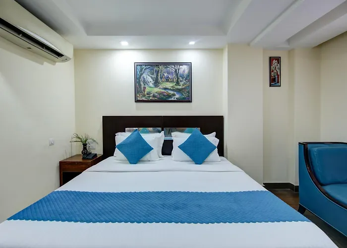 Hotel Neu Villa - Near Connaught Place