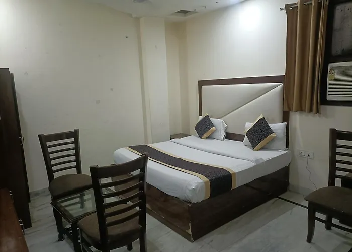 Hotel Green Plaza Delhi Airport