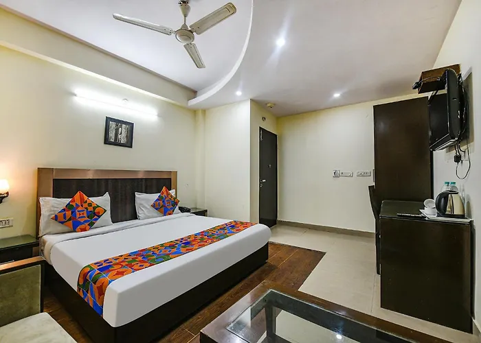 Fabhotel Swiss International Patel Nagar