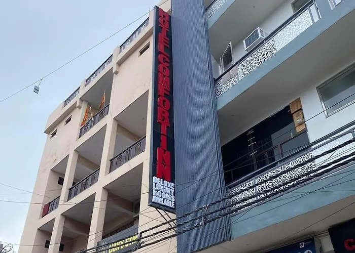 Couple Friendly Hotel Comfort Inn Near Mundka Metro Station
