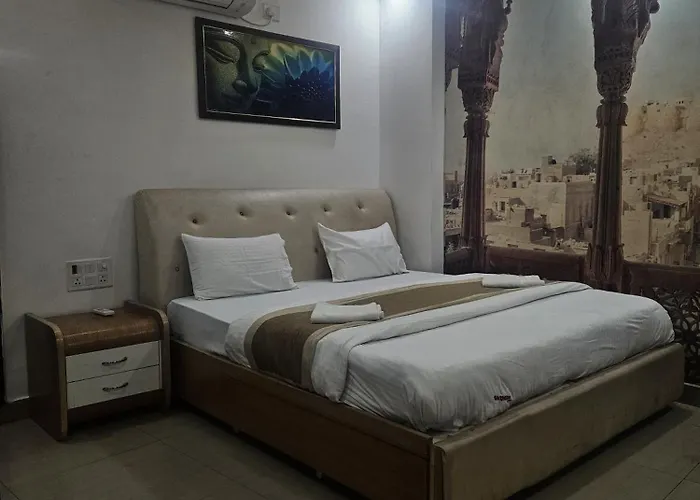 Hotel Yess Boss International