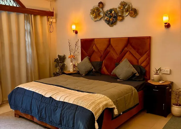 Atharva\'S Homestay Nehru Enclave
