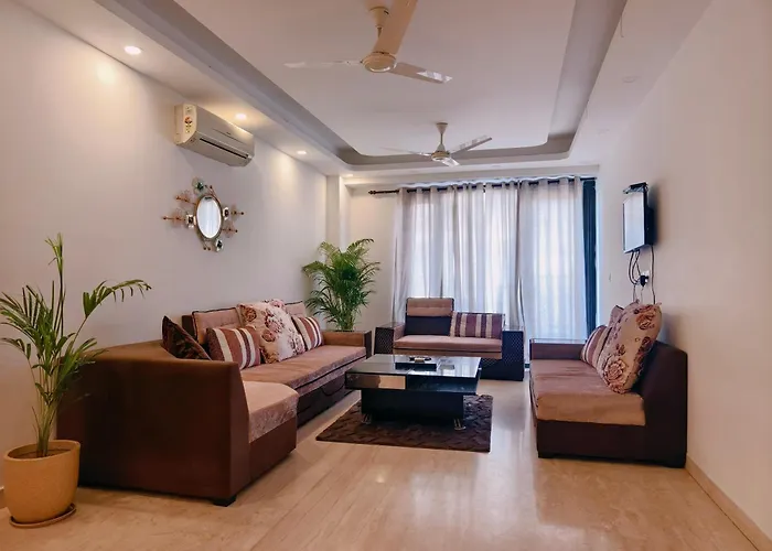 Palatial 3Bhk With Terrace! Greater Kailash 1