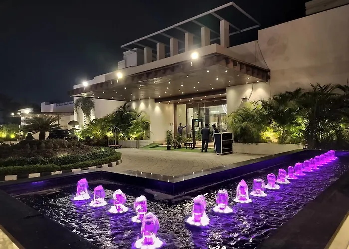 Bel-La Monde Hotel Nh8 At 6Km From Igi Airport Delhi