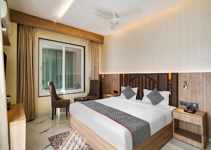Hotel Aerotech Near Delhi Airport