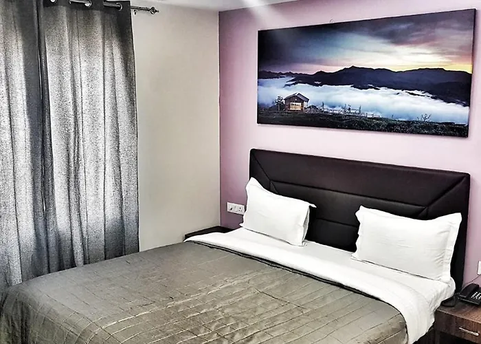 Hotel Flexi Ekant Suites