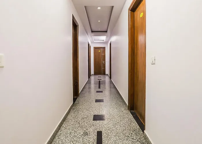 Hotel O Sehej Continental