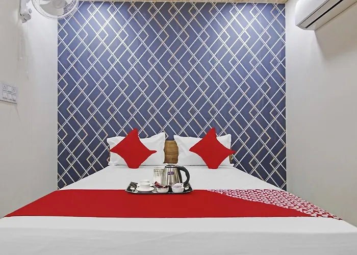 Hotel O Sr Residency Near Ccd