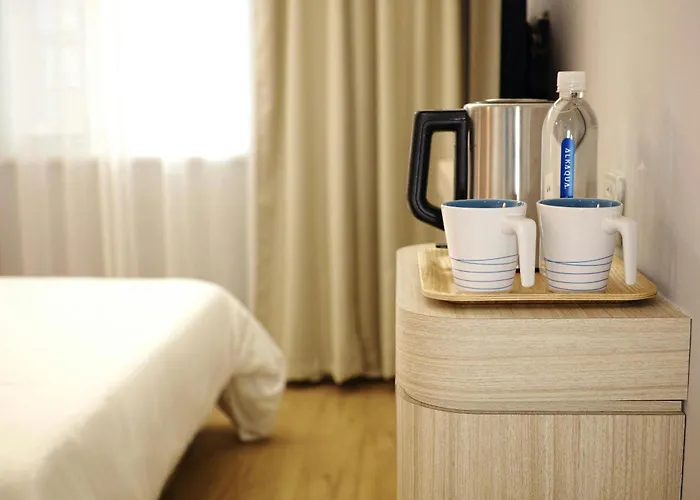 Hotel The City Max A Family Hotel Near Igi Delhi Airpot