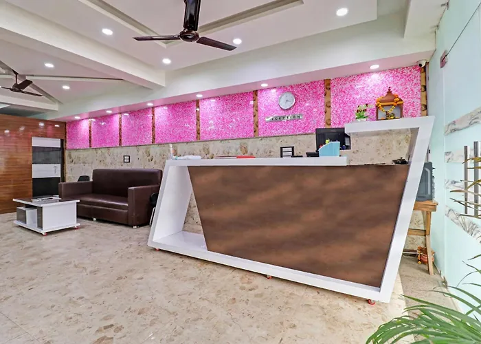 Hotel O Bharat Stay Near Indira Gandhi International Airport