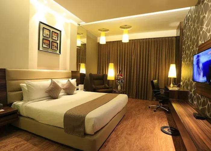 Royal Encasa Delhi Airport