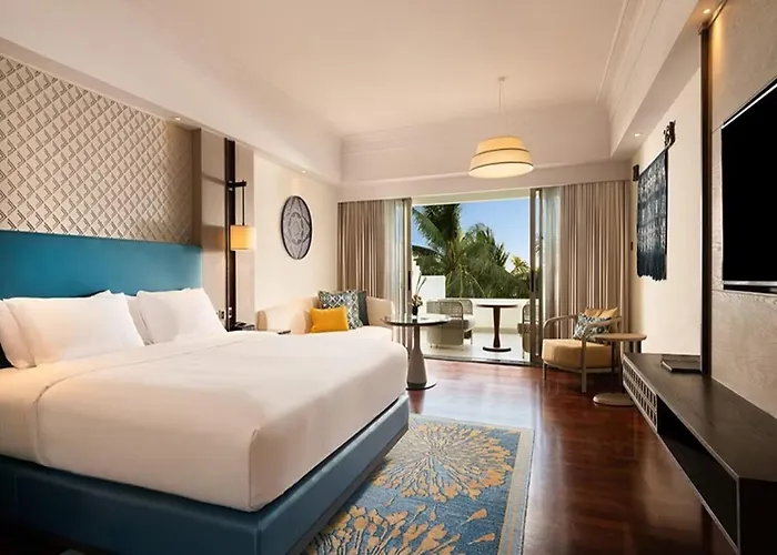 Hotel Luxury Villa Near Delhi Airport