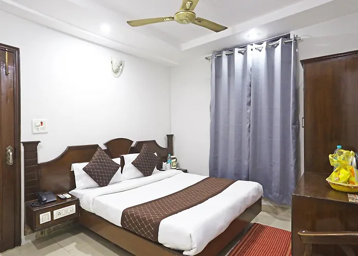 Hotel Ratandeep At Paharganj