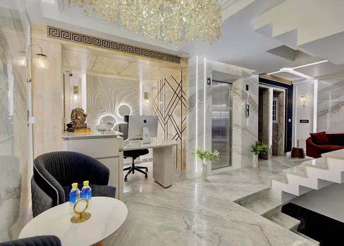 Empire Platinum Suites
