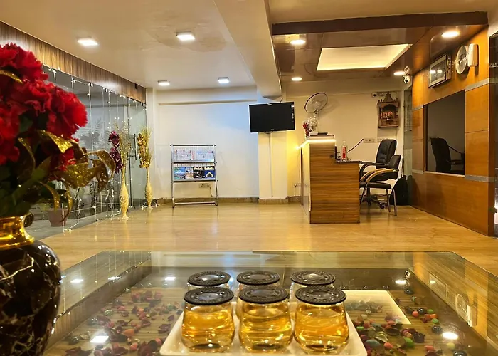 Hotel Trio Intercontinental - Patel Nagar
