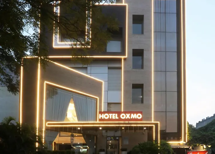 Hotel Cardinal Oxmo Delhi Airort