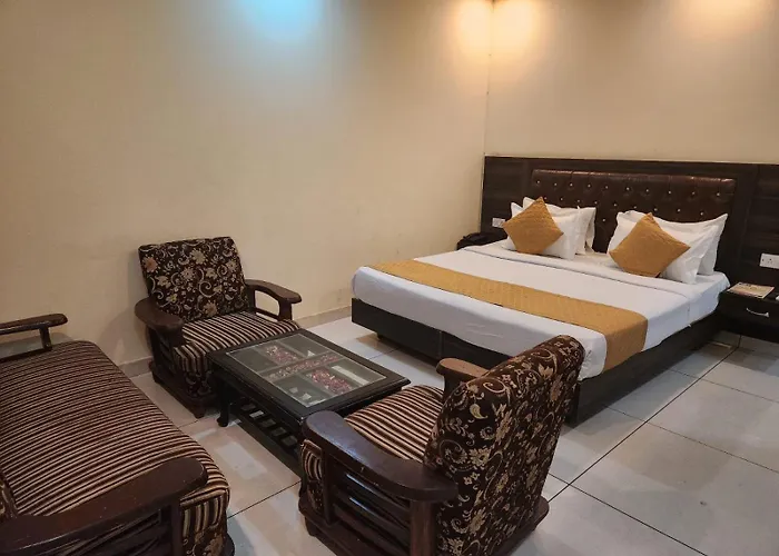 Hotel City Lite Plaza