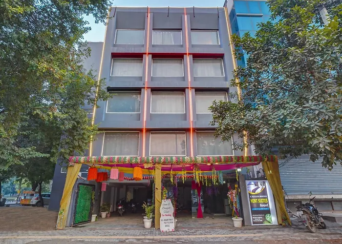 Hotel Aerostar Grand Near Yashobhoomi, Dwarka