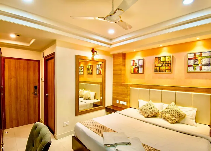 Hotel Tavish Suites Near Delhi Airport