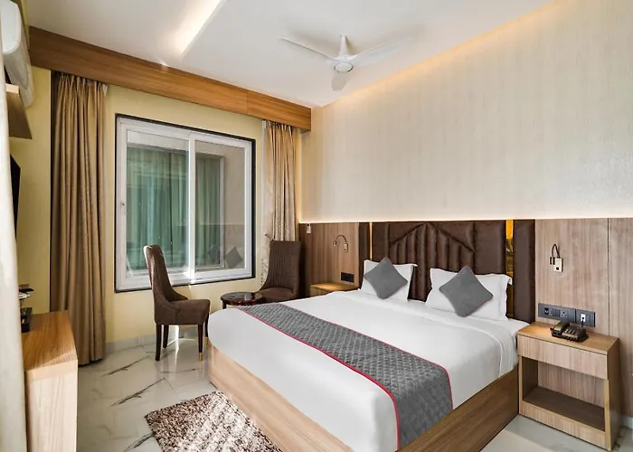 Hotel Ivy Plaza Near Delhi Airport