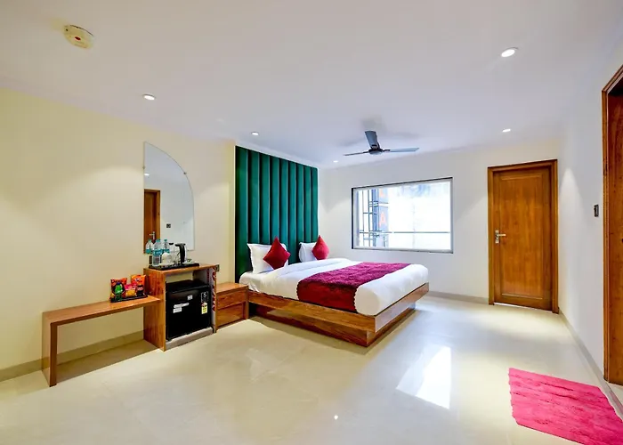 Hotel Surya Plaza Near New Delhi Railway Station And Connaught Place
