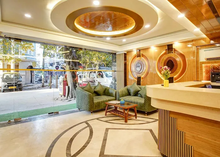 Just Renovated - Hotel Krishna Palace With Parking & Only 2 Mins Walk From Metro
