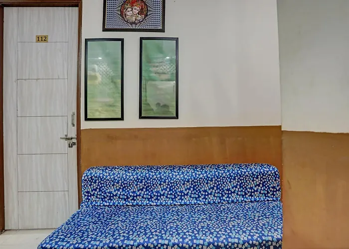Hotel O Kanak Palace