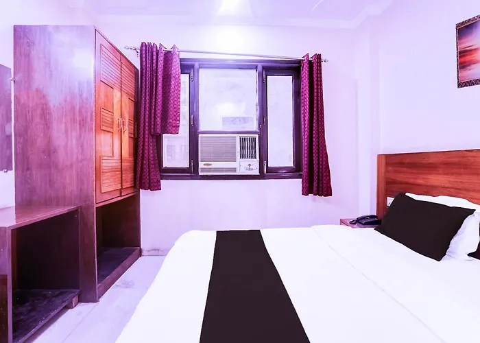 Hotel O De Gold Karol Bagh