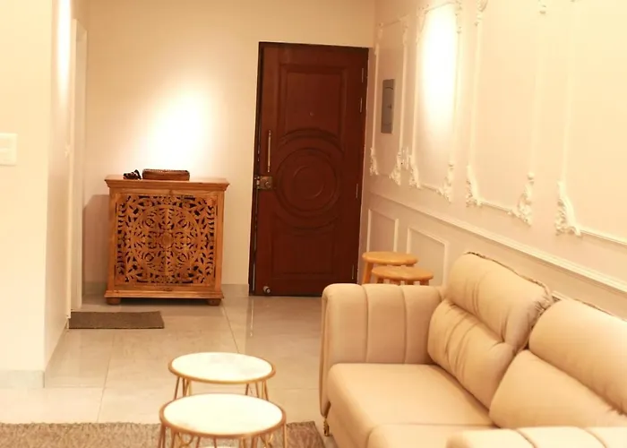 Stylish 1Bhk, Dwarka I Yashobhoomi I Delhi Airport