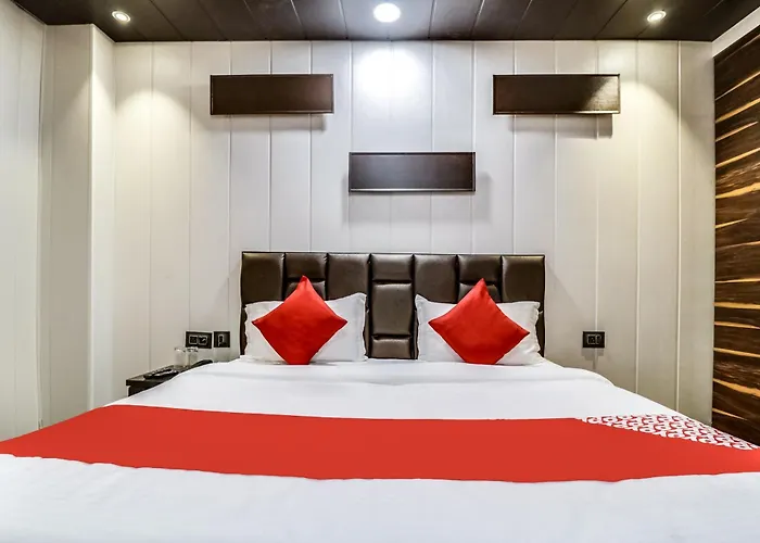 Jps Galaxy Hotel Near Pvr Vikaspuri Delhi