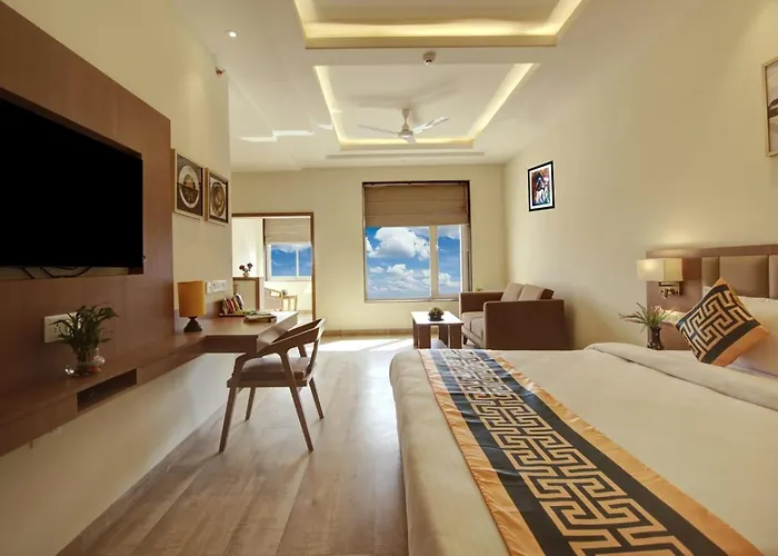 Hotel Grand Asian Plaza