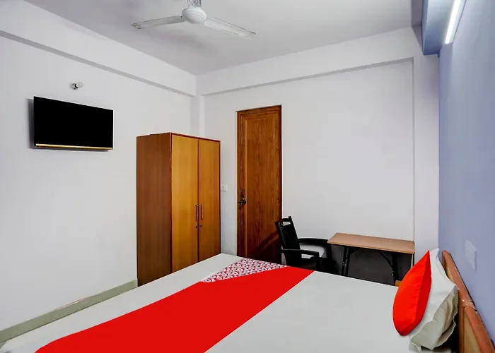 Hotel O Wamson Living Classic