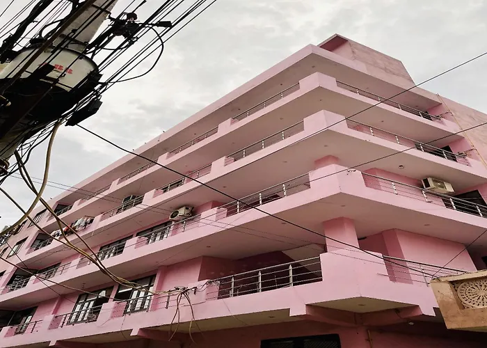 Hotel O Galaxy Rooms