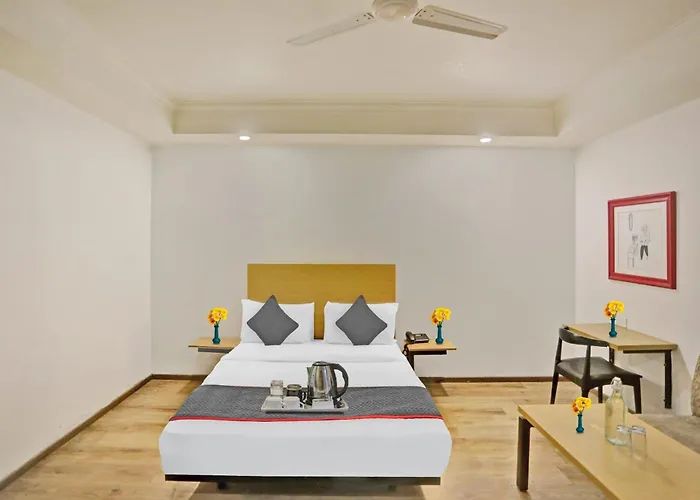 Townhouse Jp Grand Near Mayapuri Chowk