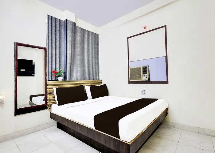 Super Hotel O Paharganj Chuna Mandi Near Railway Station
