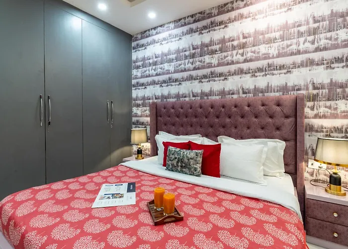 Homlee-Saket Anupam Stylish 3Bhk In South Delhi