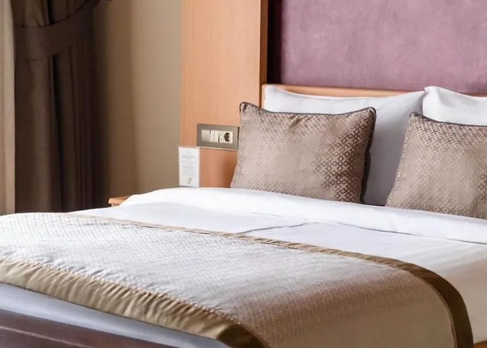 Grand Atlantis Suites Near Delhi Airport