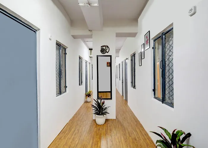 Super Hotel O Malviya Nagar Inn